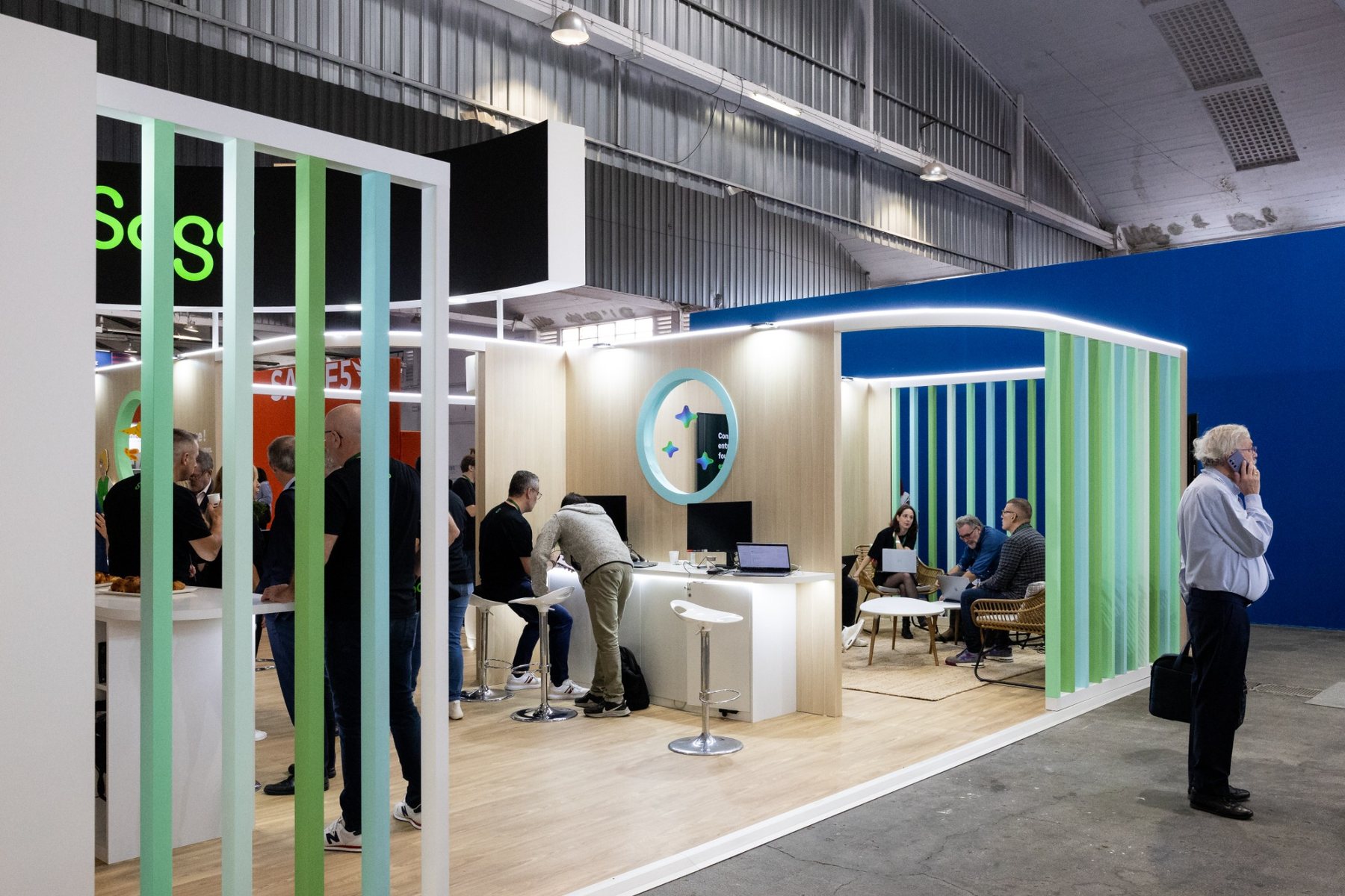 Stand sur mesure Sage